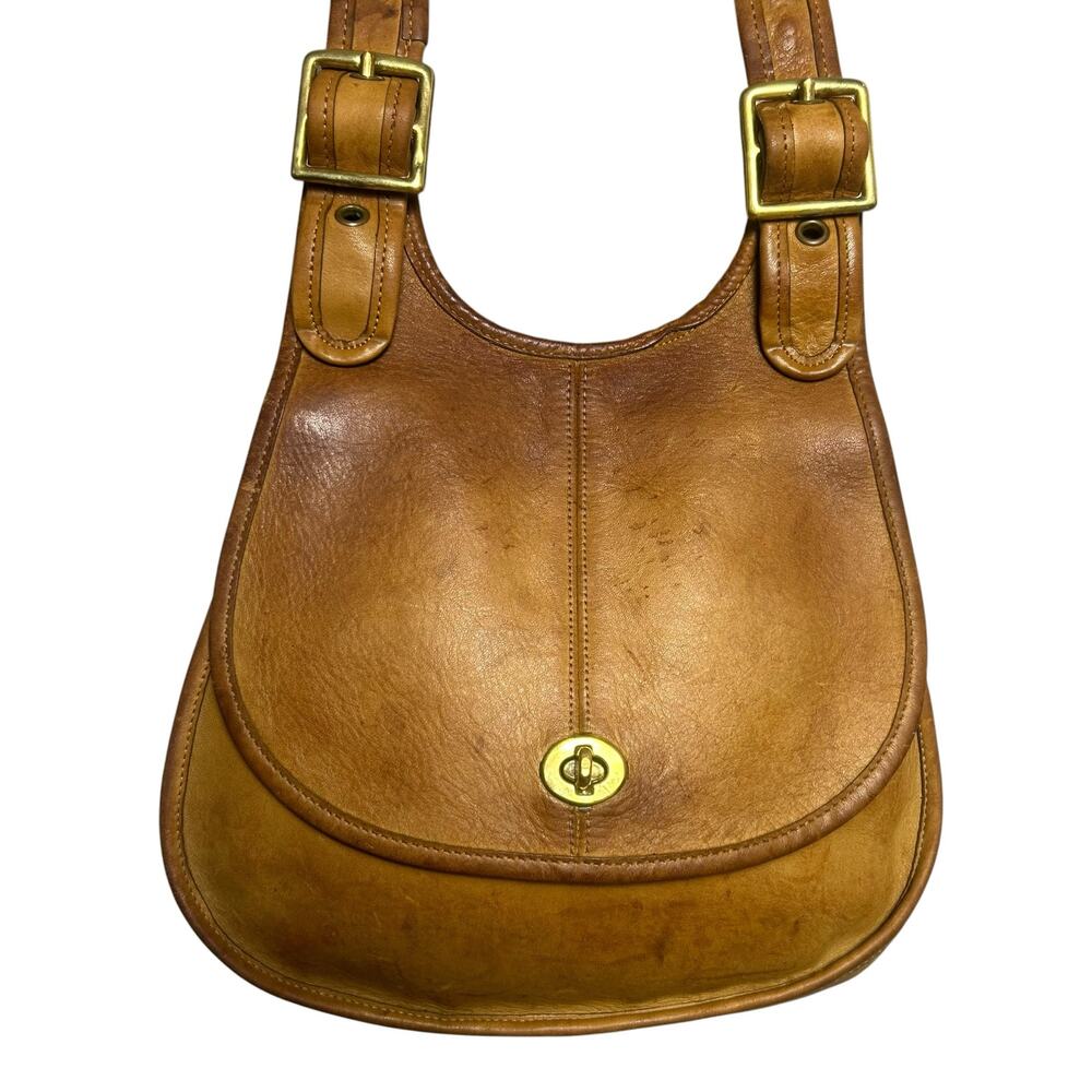 Vintage Coach 1970s Pre-Creed Crescent Saddle Bag - Picture 2 of 9